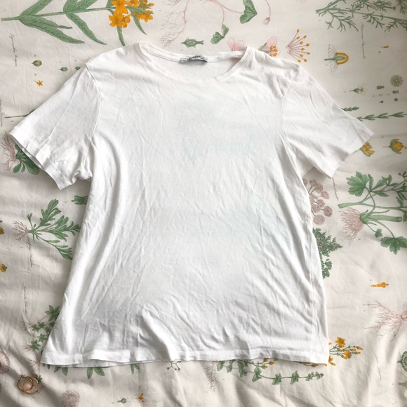 Zara Plain White Tee T-shirt - Picture 2 of 3